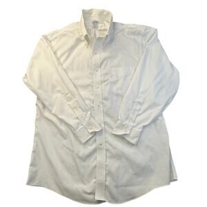 Brooks Brothers Regent Dress Shirt Non-Iron Supima Cotton Preppy Minimalist